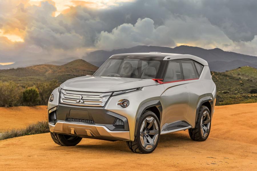  Mitsubishi Concept GC-PHEV 2015 года  (фото 4 из 31)